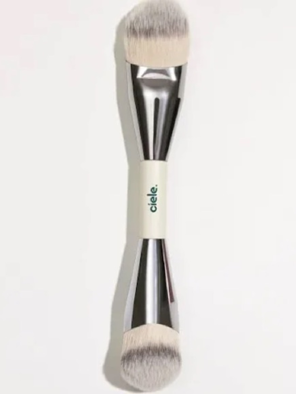 ‼️NWT‼️Ciele Double-Ended Blush Brush in White/Silver